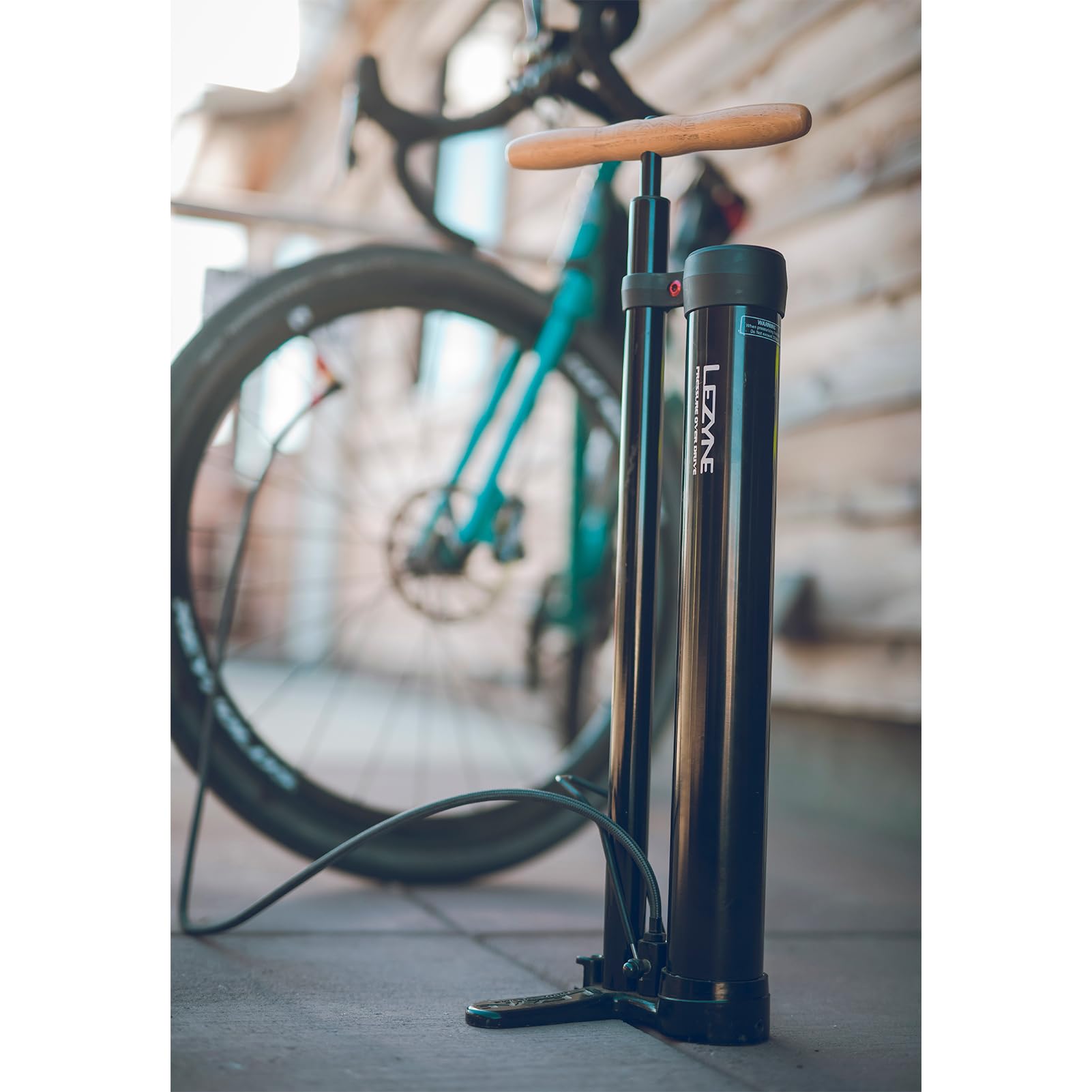 220 PSI Tubeless Bike Floor Pump with Gauge
